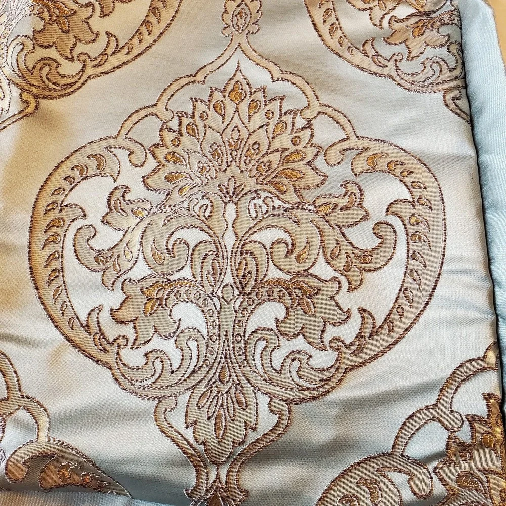 Set Of 2 Chic Home Design Ruffle Floral 1 Standard Pillow Sham‎ And 1 Euro Sham